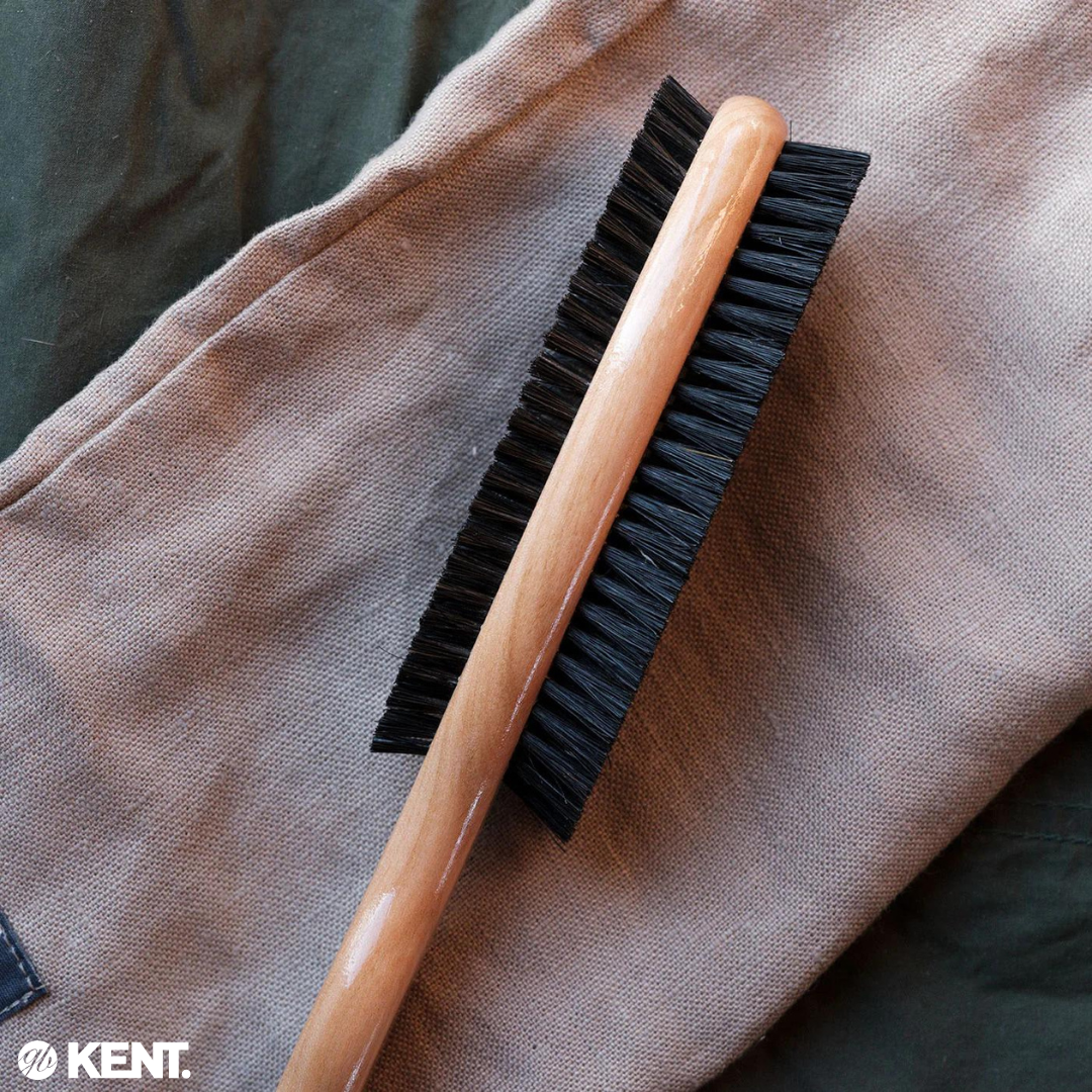 Kent K-CC20 Clothes Brush, Double-Sided, Stiff & Soft Bristles, Cherrywood