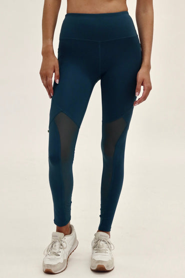 High-Rise Mesh Legging With Pockets