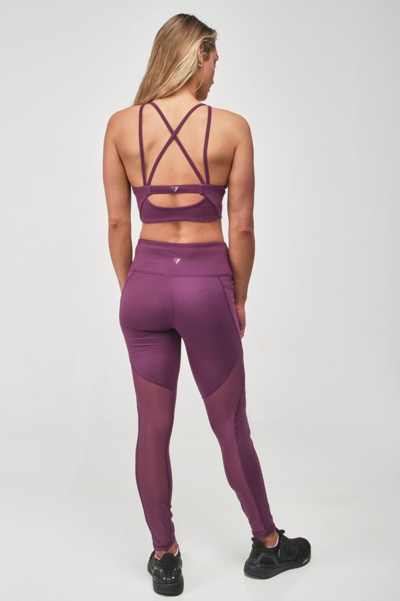 High-Rise Mesh Legging With Pockets