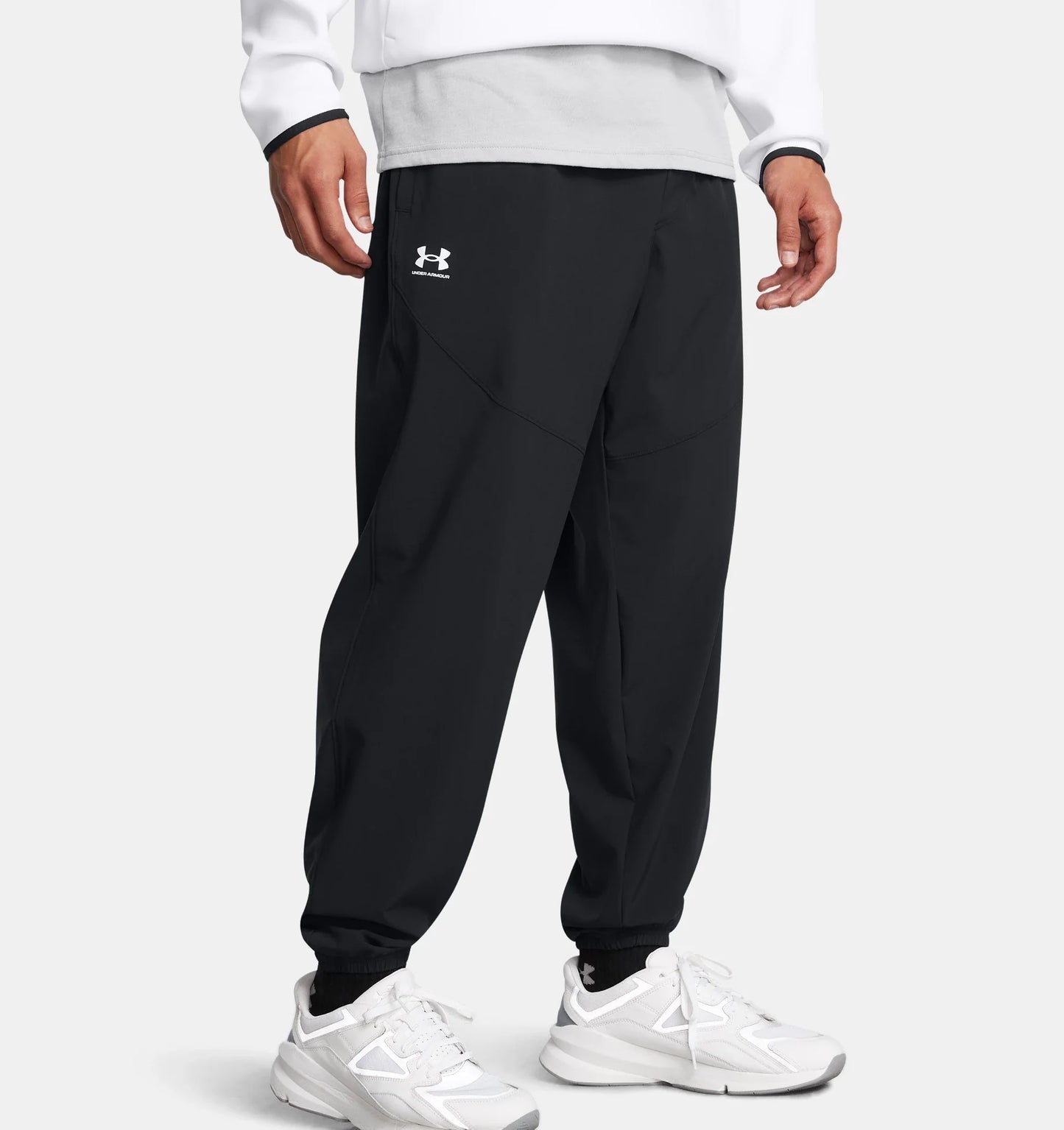 Men's Vibe Woven Joggers