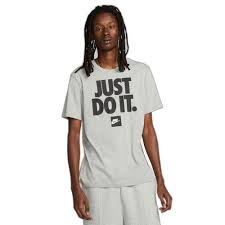 Sportswear Classic Just Do It Graphic T-Shirt