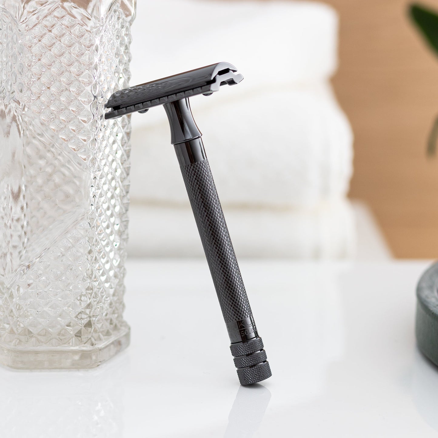 Merkur 23B Double Edge Safety Razor, Straight Cut, Extra Long Handle, Black PVD Coated