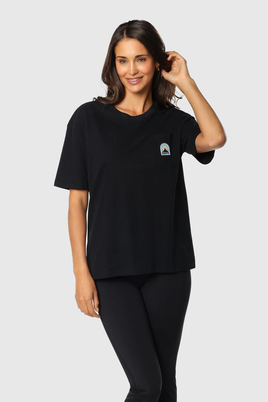 Ladies Horizon Pocket Tee