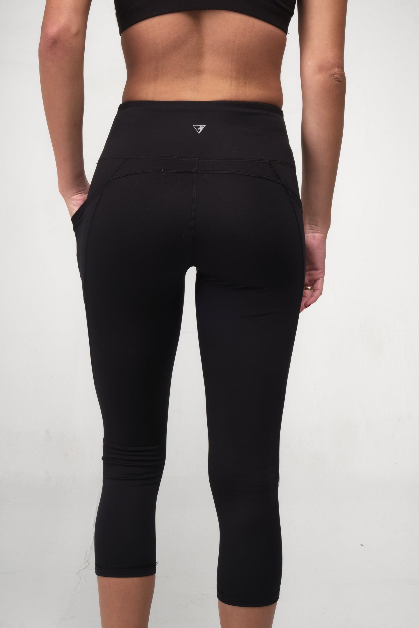 Capri Legging With Pockets